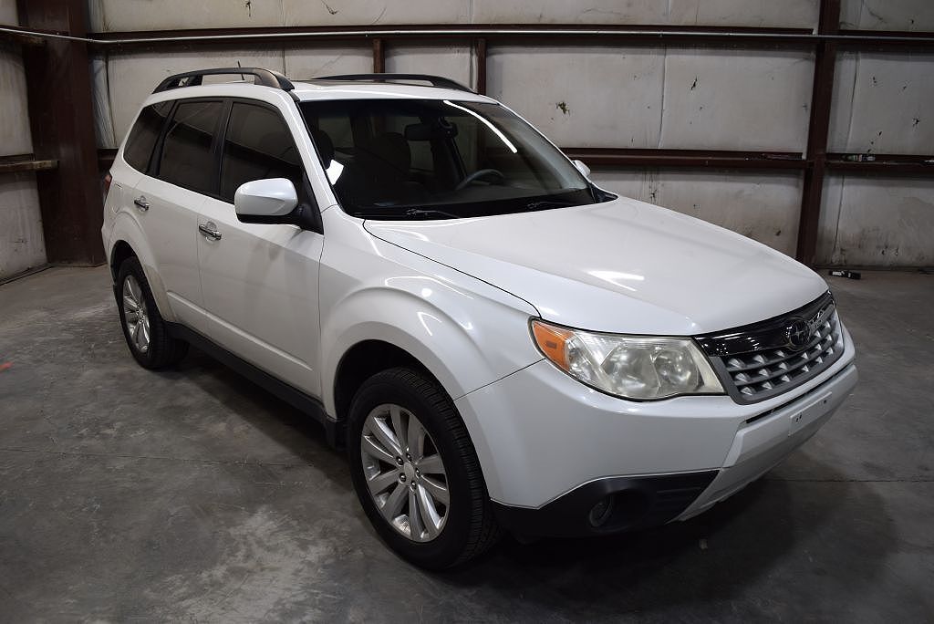 2012 SUBARU Forester