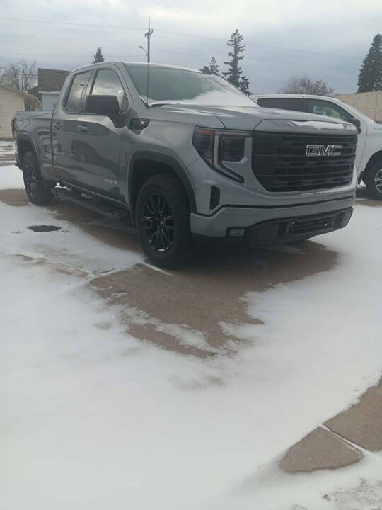2024 GMC Sierra