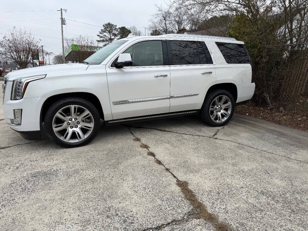 2016 CADILLAC Escalade