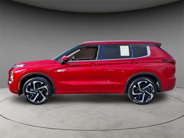 2023 MITSUBISHI Outlander