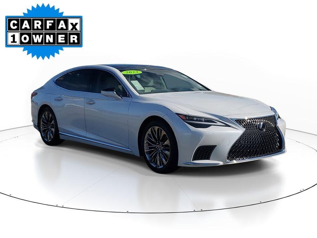 2023 LEXUS LS