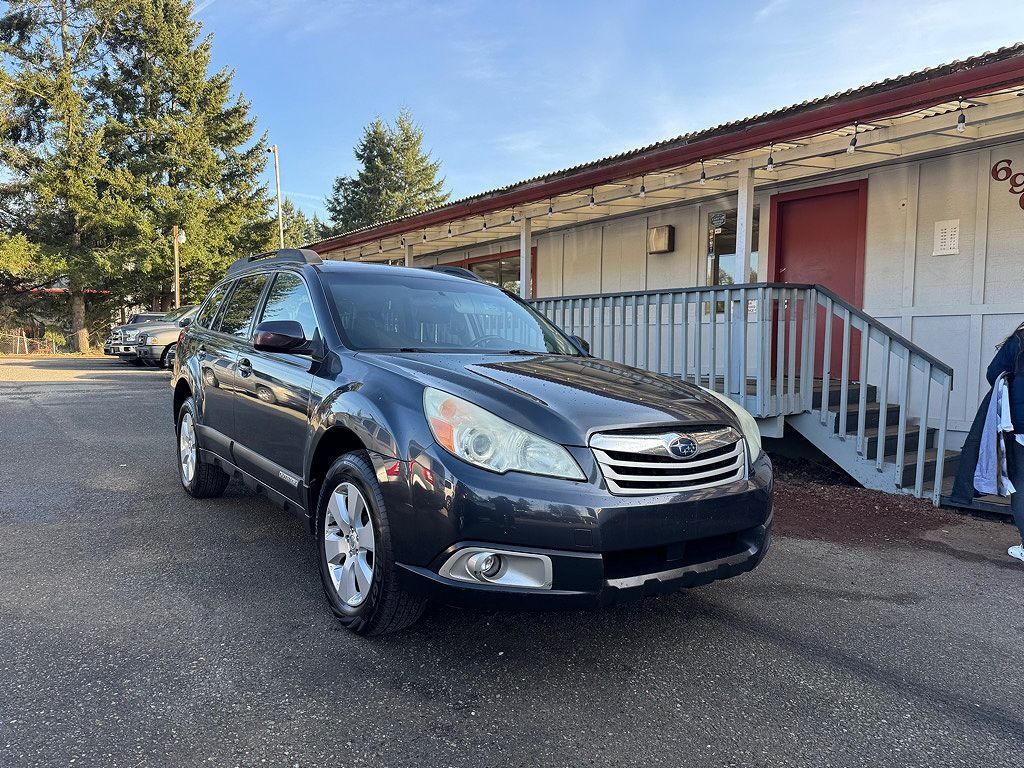 2011 SUBARU Outback