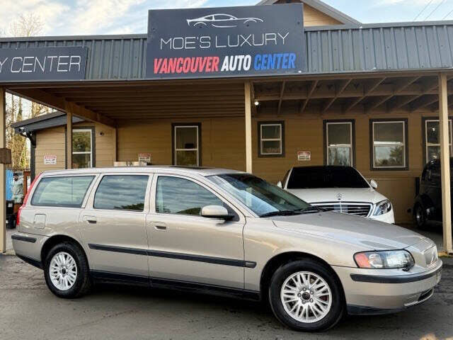 2004 VOLVO V70