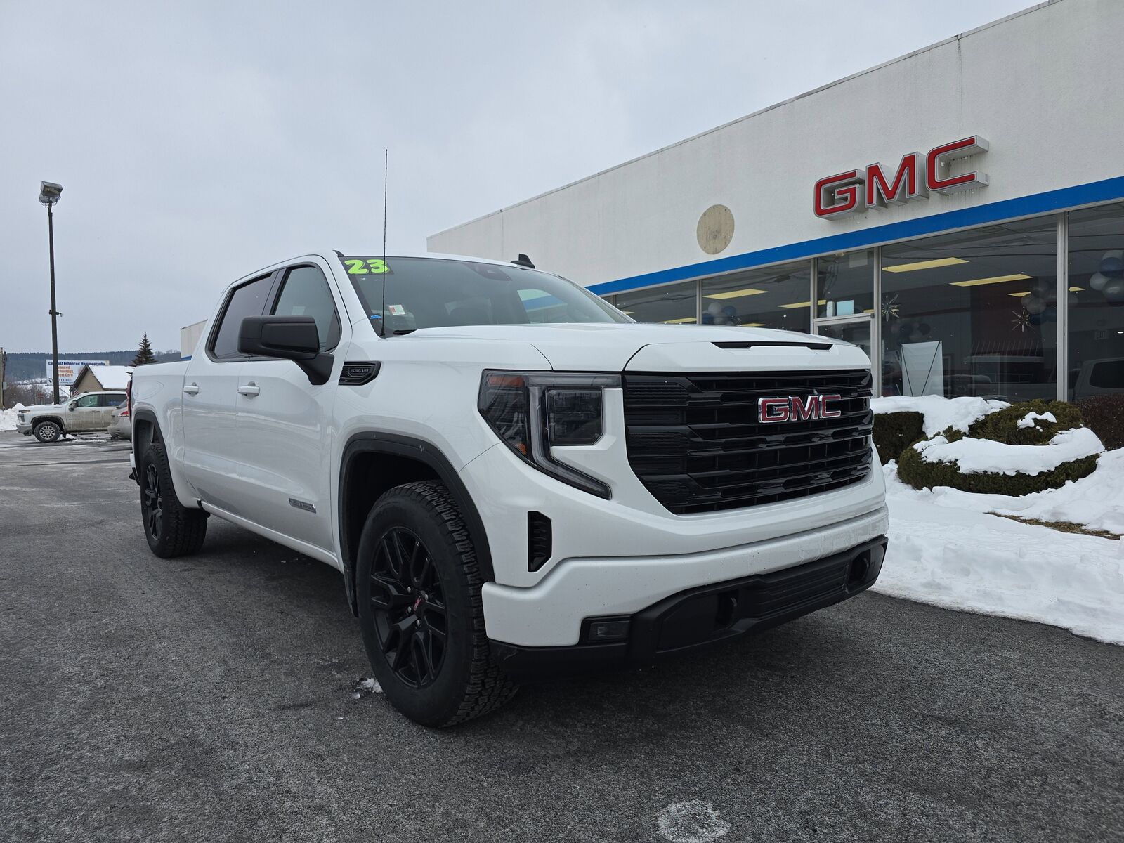 2023 GMC Sierra