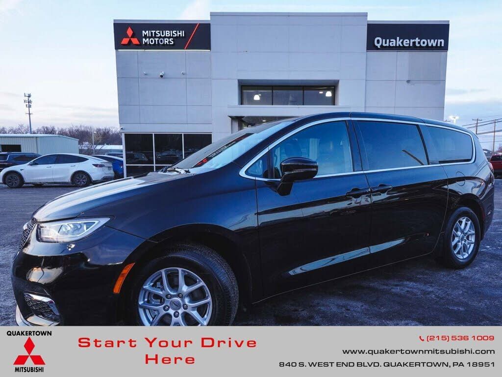 2025 CHRYSLER Pacifica