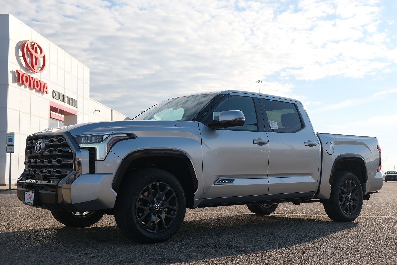 2026 TOYOTA Tundra