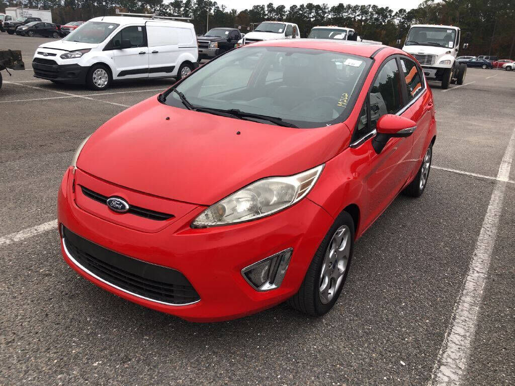 2013 FORD Fiesta