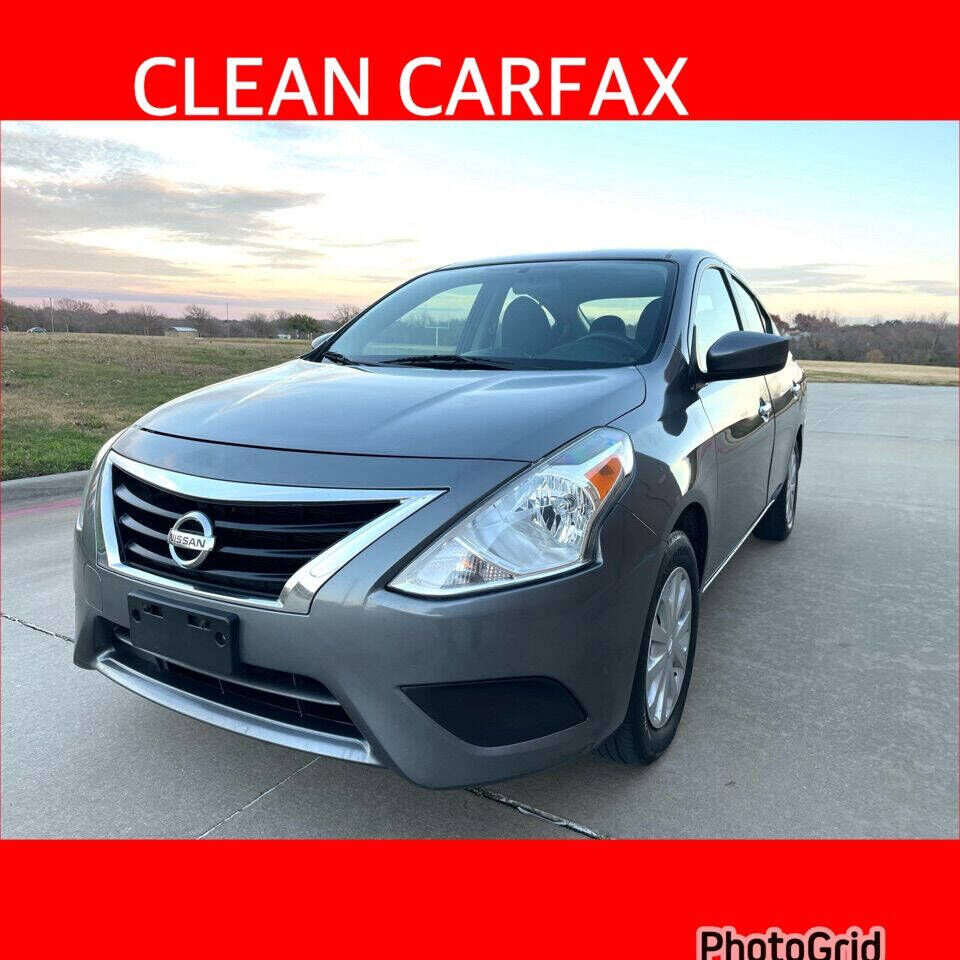 2019 NISSAN Versa