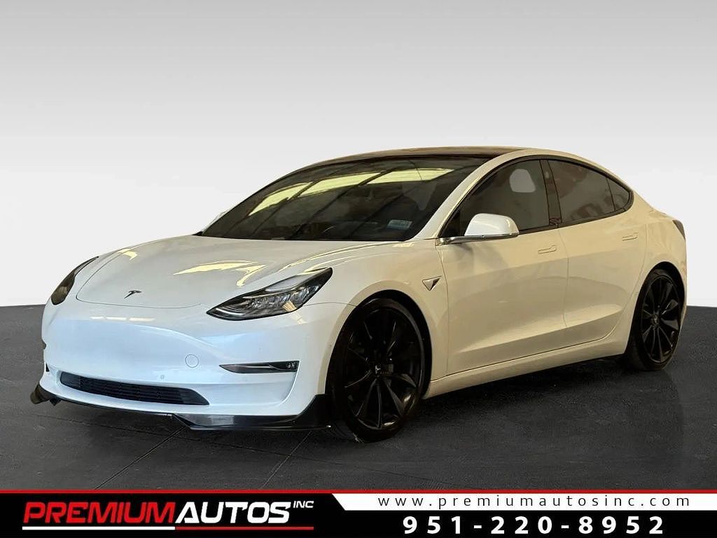 2019 TESLA Model 3