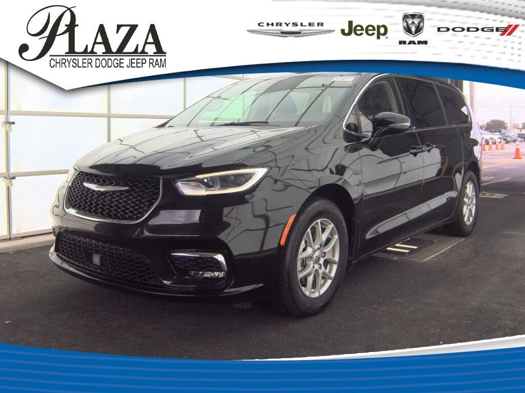 2024 CHRYSLER Pacifica