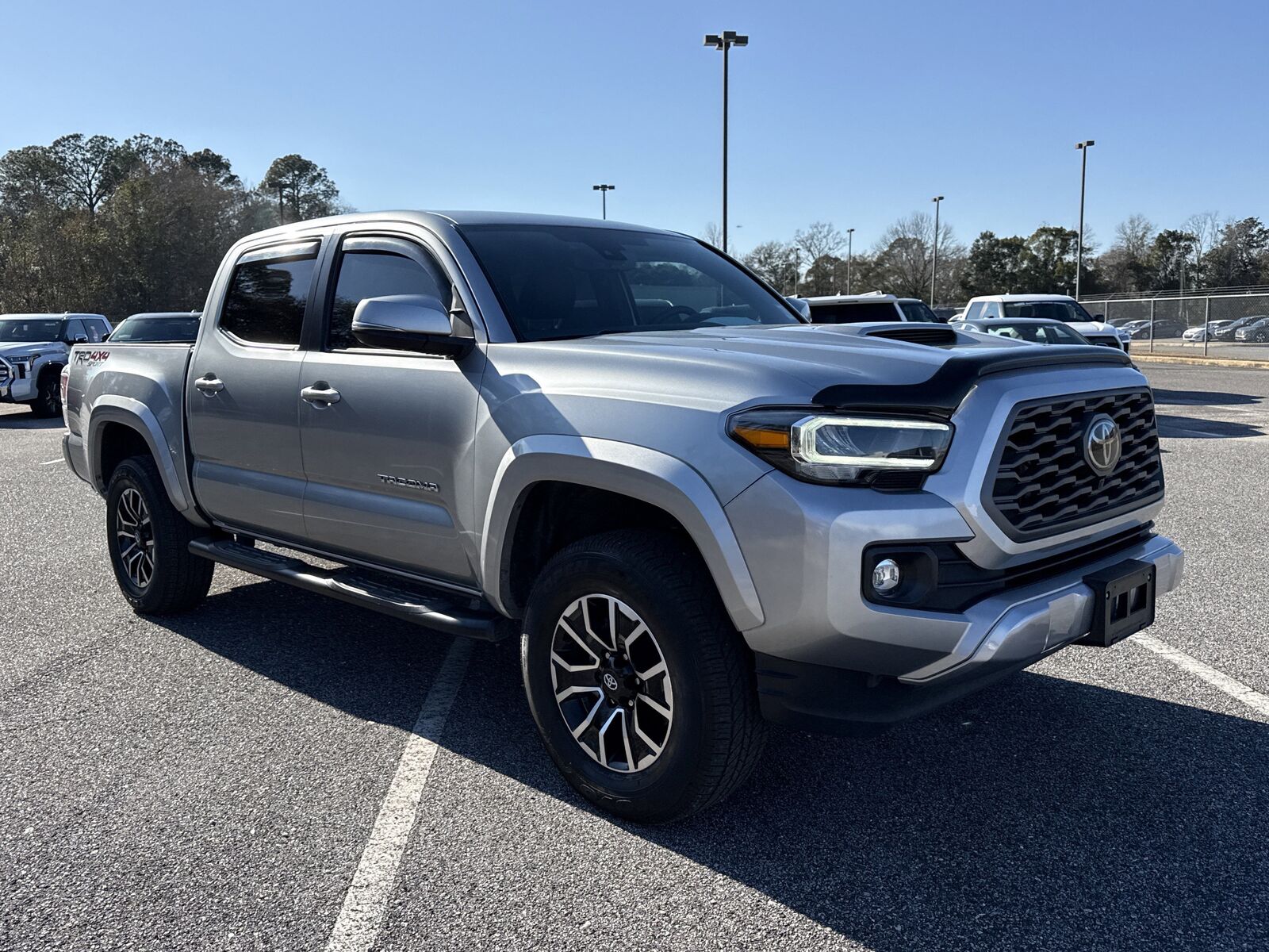 2023 TOYOTA Tacoma