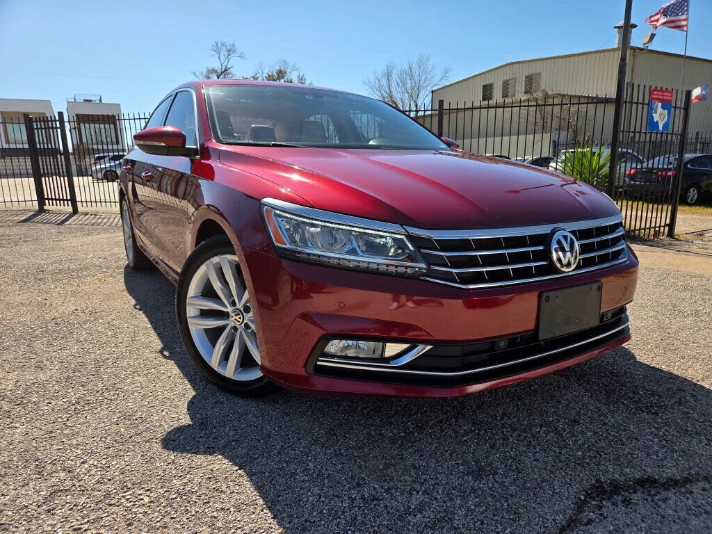 2018 VOLKSWAGEN Passat