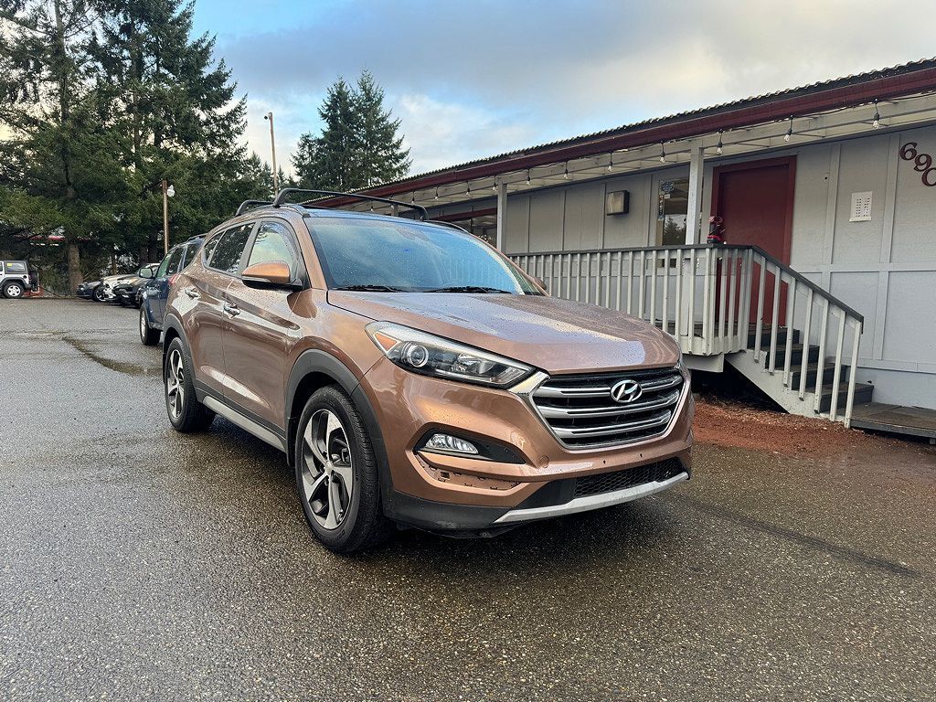 2017 HYUNDAI Tucson