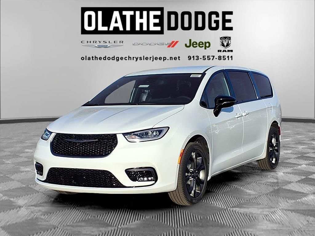 2026 CHRYSLER Pacifica