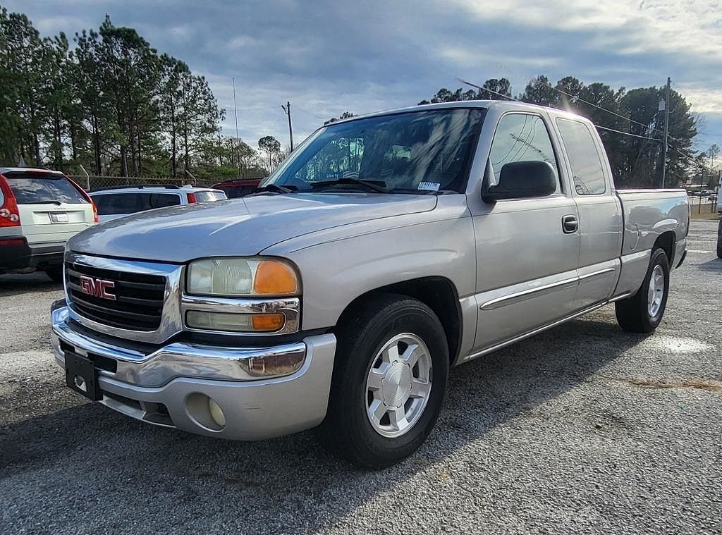 2004 GMC Sierra