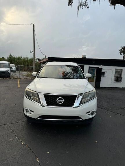 2014 NISSAN Pathfinder