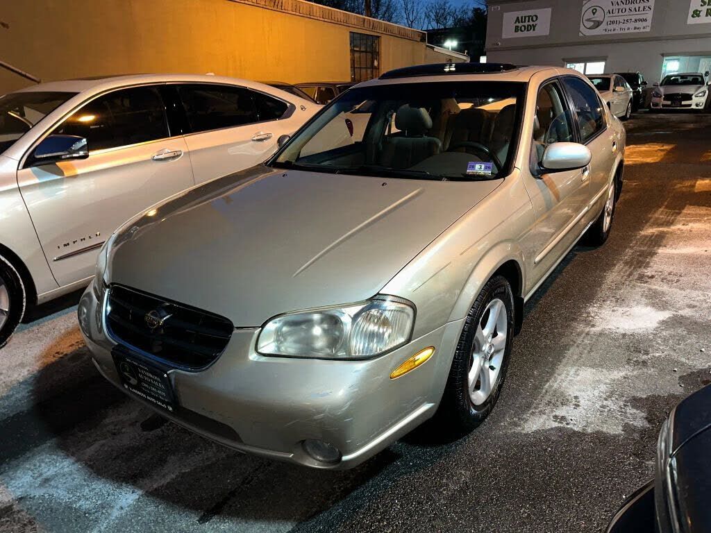 2000 NISSAN Maxima