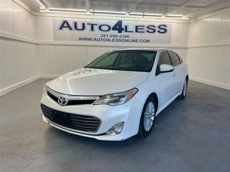 2013 TOYOTA Avalon