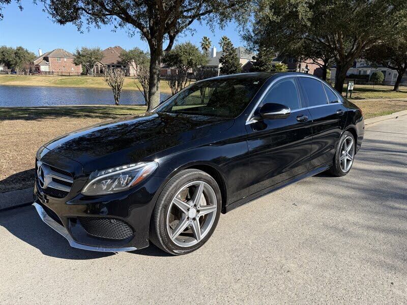 2015 MERCEDES-BENZ C-Class