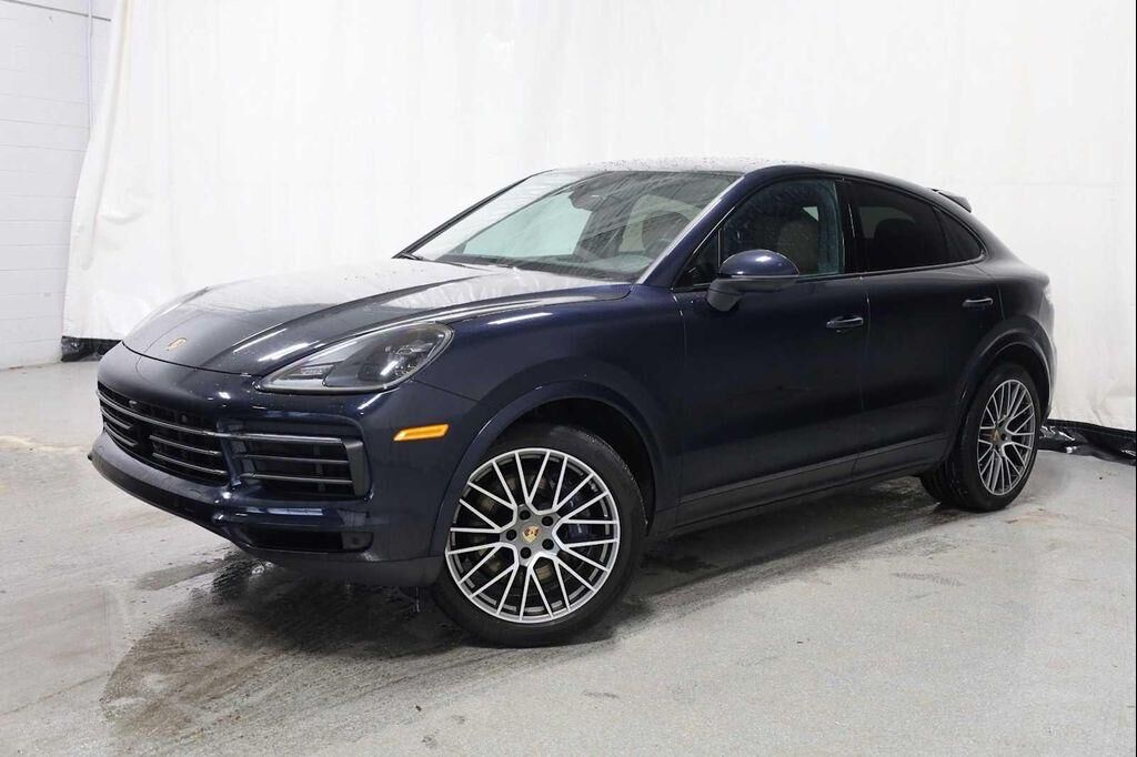 2023 PORSCHE Cayenne