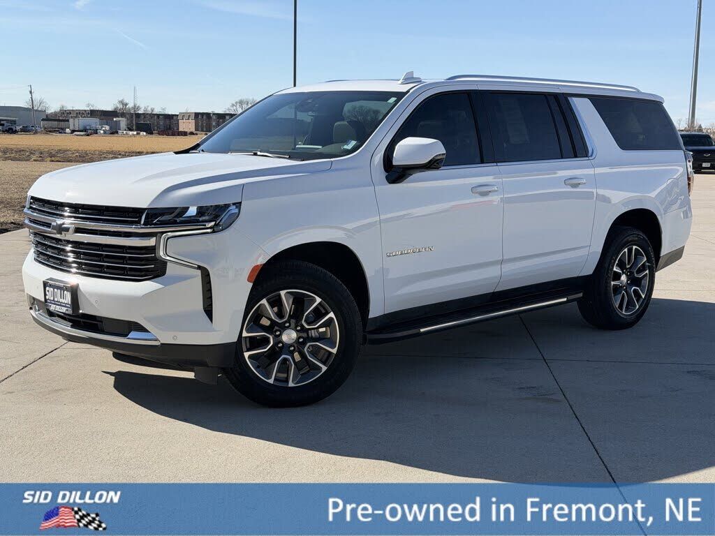 2022 CHEVROLET Suburban