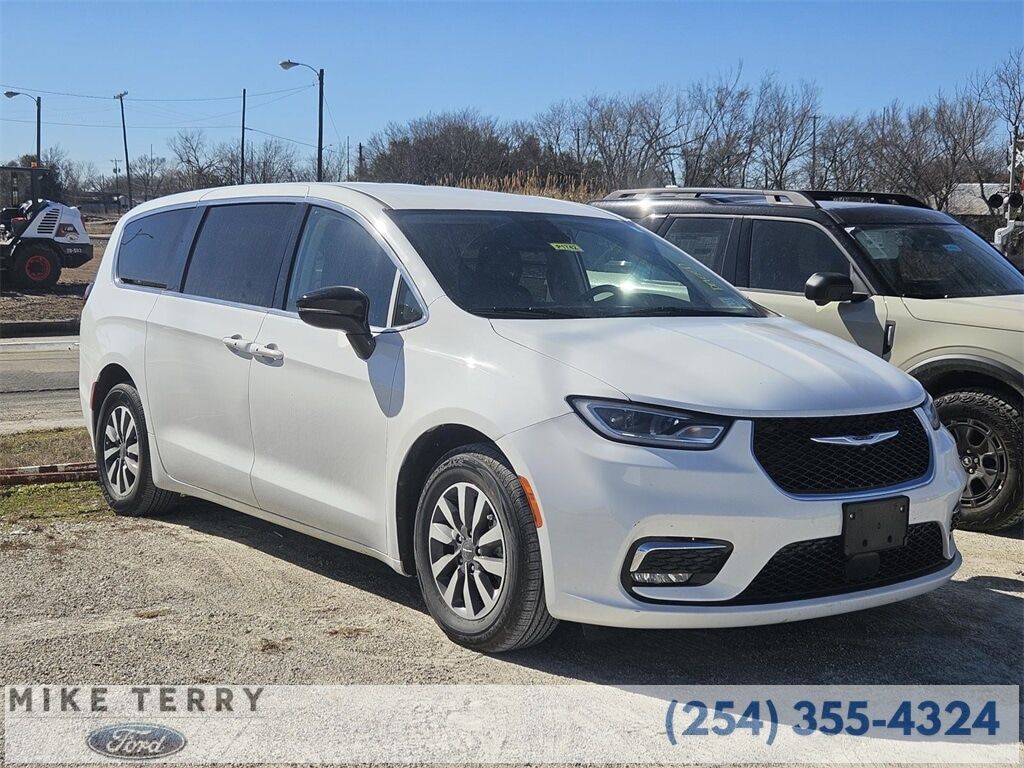 2024 CHRYSLER Pacifica