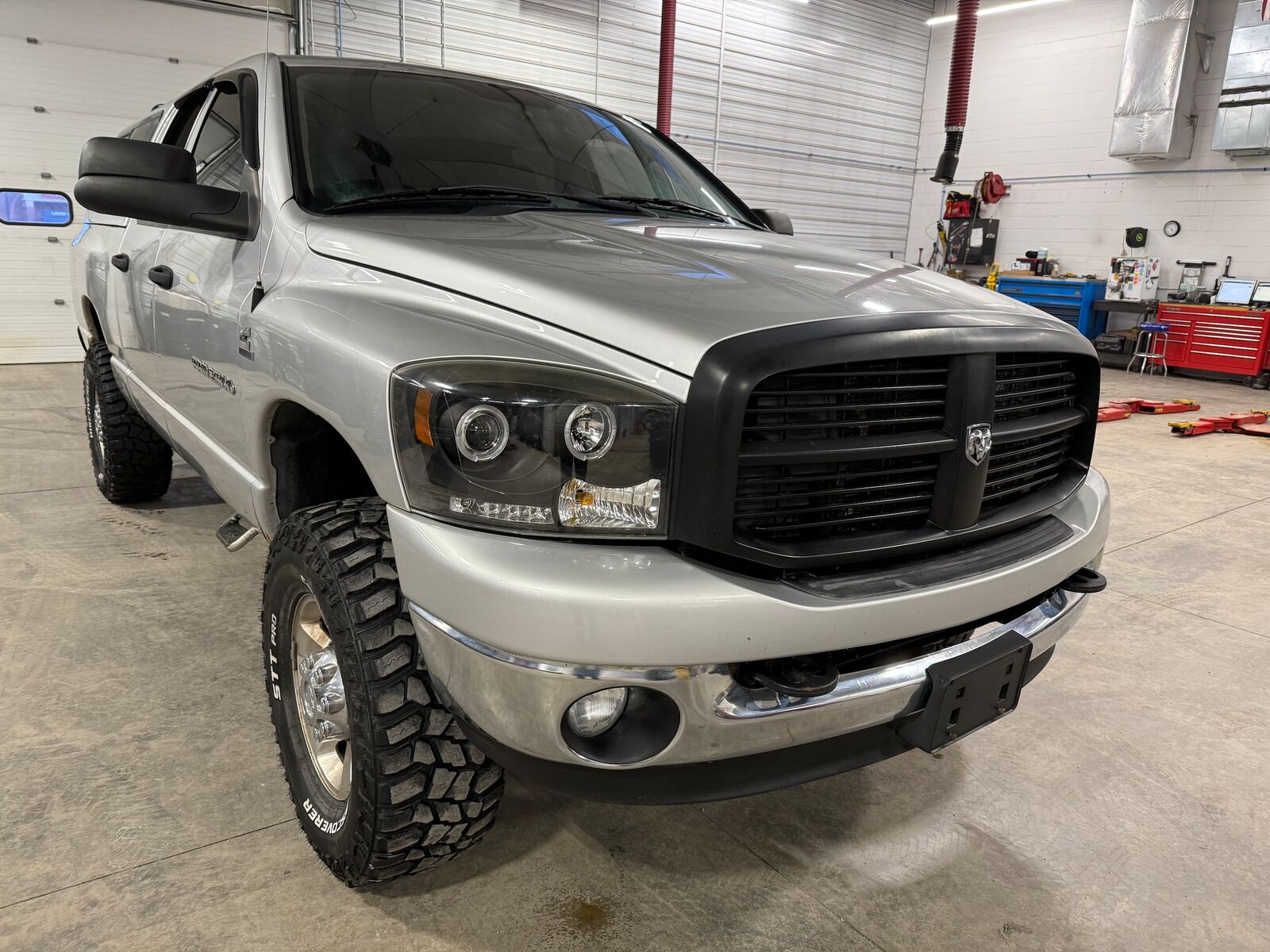 2006 DODGE Ram