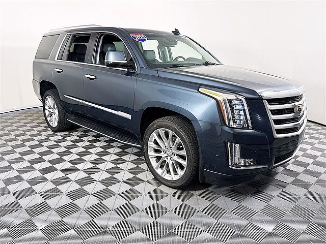 2020 CADILLAC Escalade