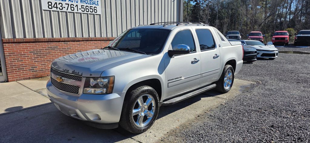 2013 CHEVROLET Avalanche