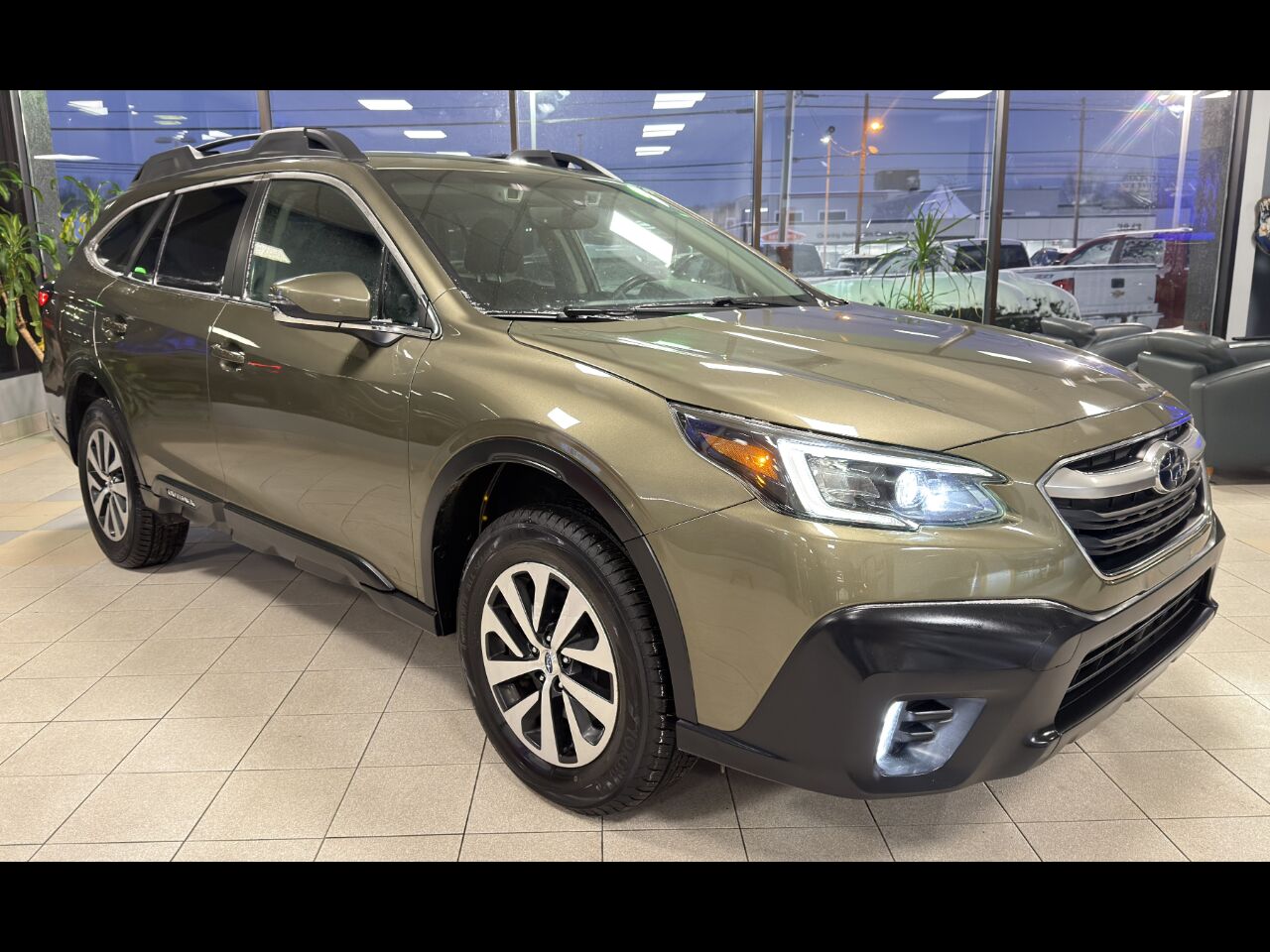 2021 SUBARU Outback
