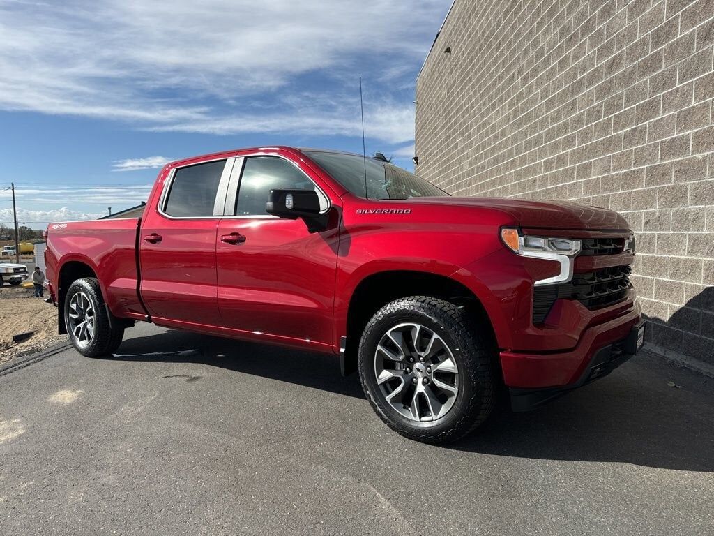 2025 CHEVROLET Silverado