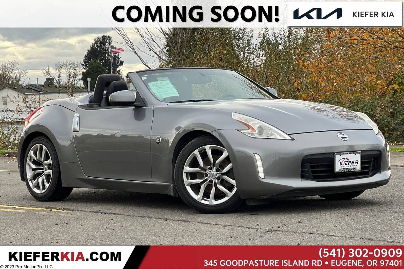 2014 NISSAN 370Z