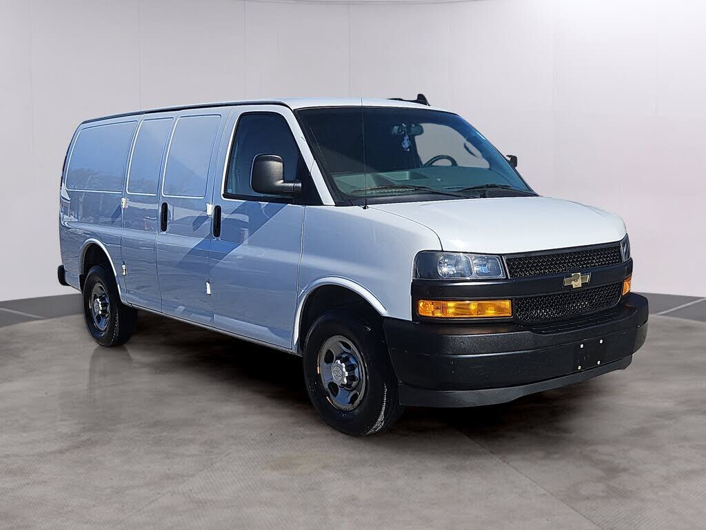 2018 CHEVROLET Express