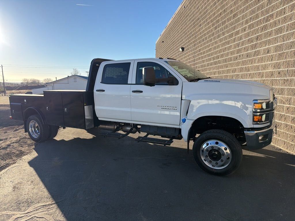 2025 GMC Silverado Medium Duty