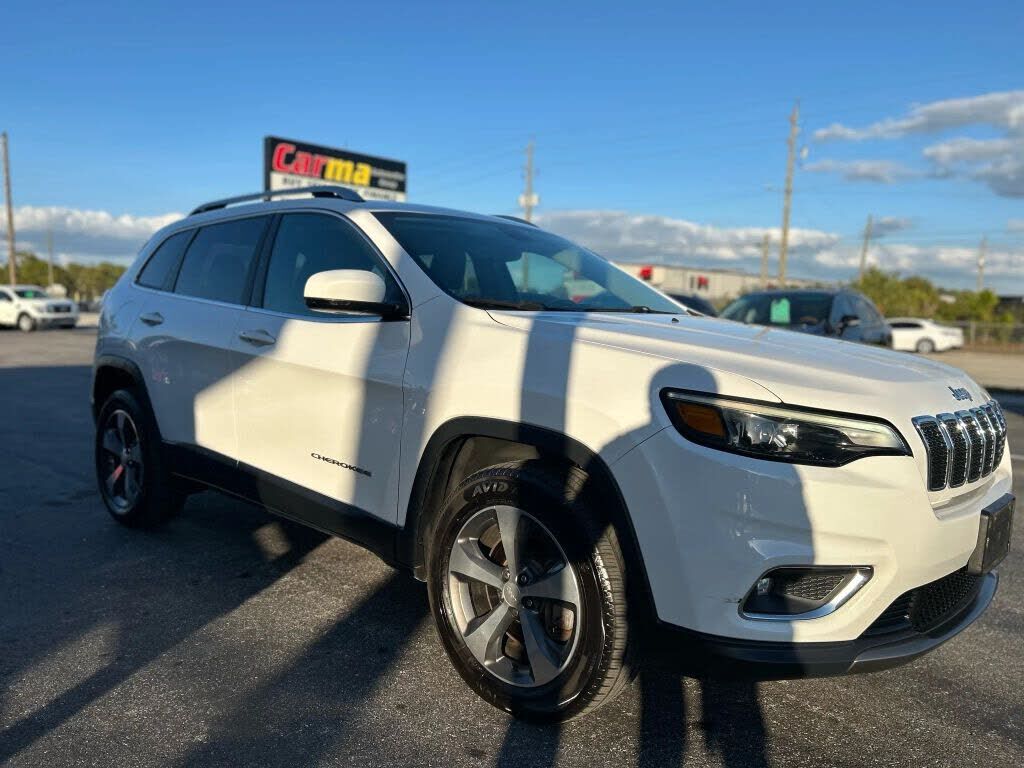 2019 JEEP Cherokee