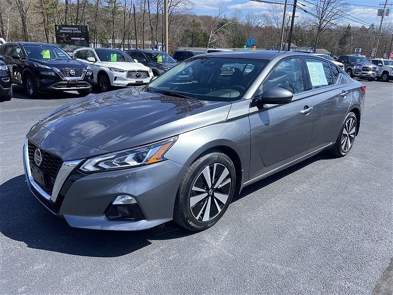 2022 NISSAN Altima