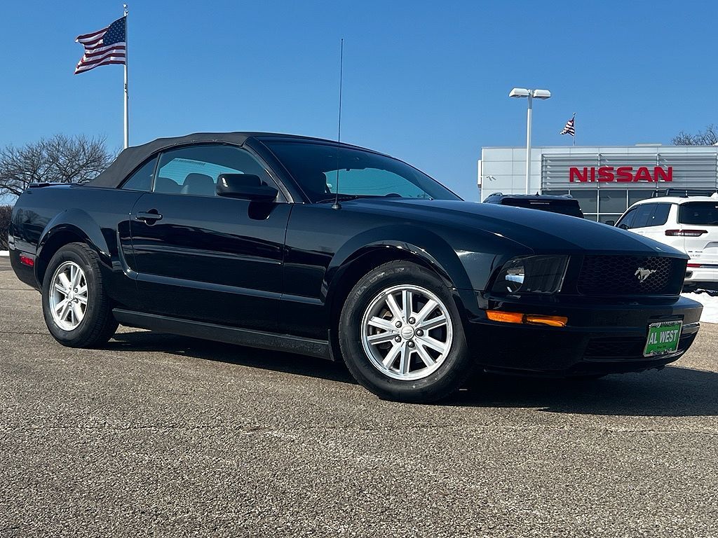2008 FORD Mustang