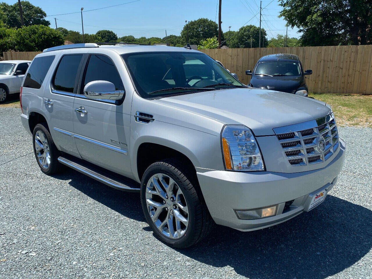 2011 CADILLAC Escalade