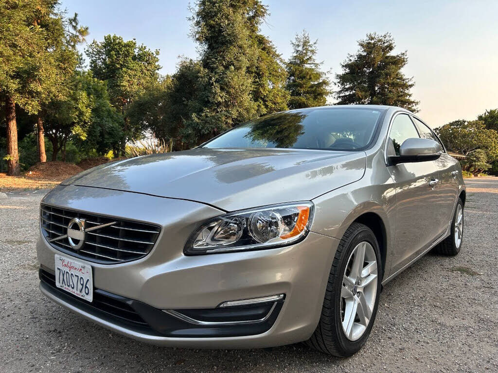 2014 VOLVO S60