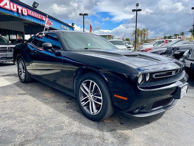 2019 DODGE Challenger
