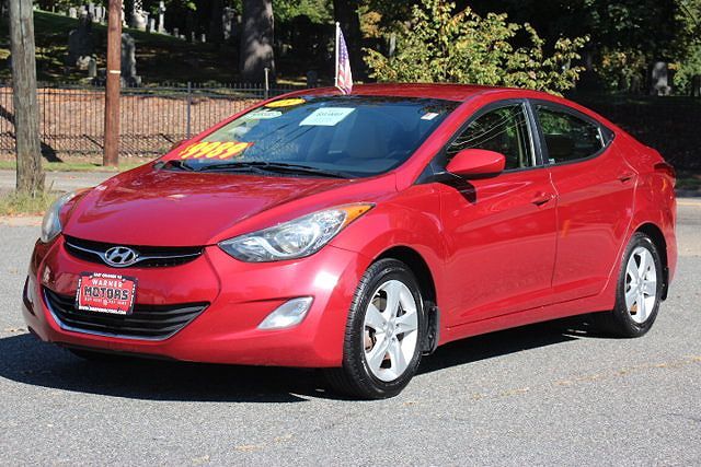 2013 HYUNDAI Elantra