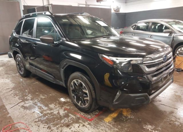 2025 SUBARU Forester