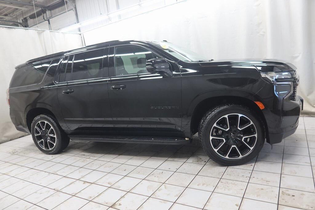2023 CHEVROLET Suburban