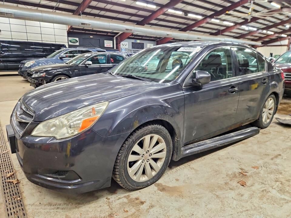 2011 SUBARU Legacy