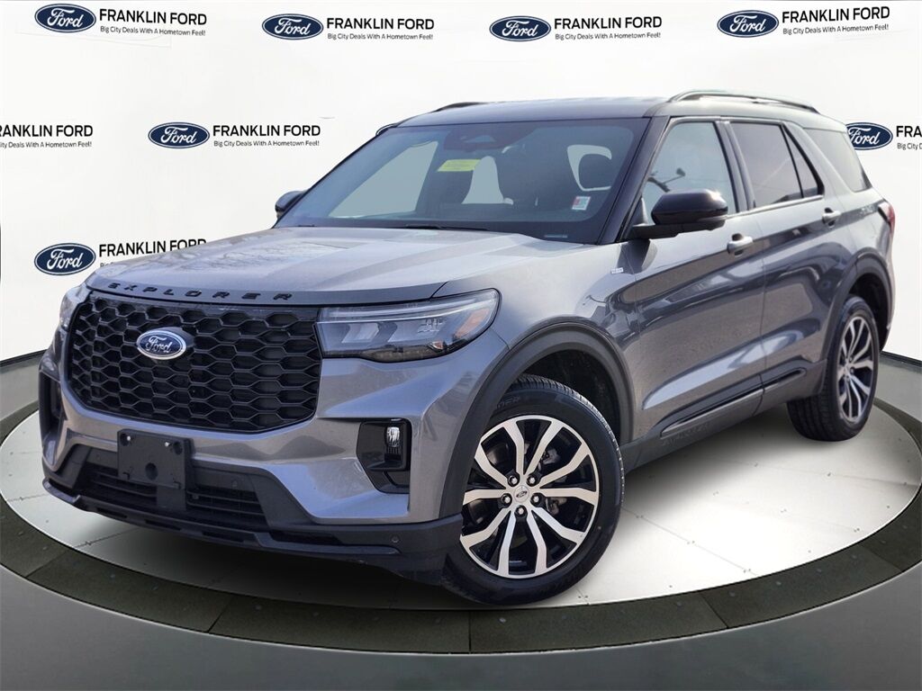 2025 FORD Explorer