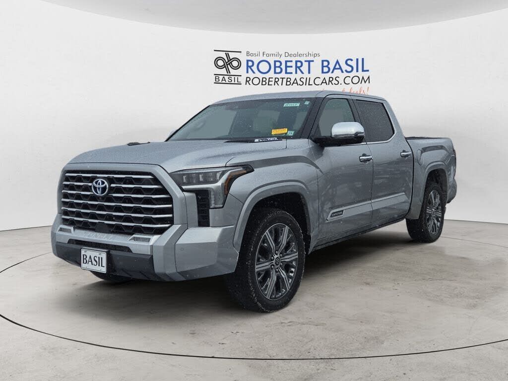 2022 TOYOTA Tundra