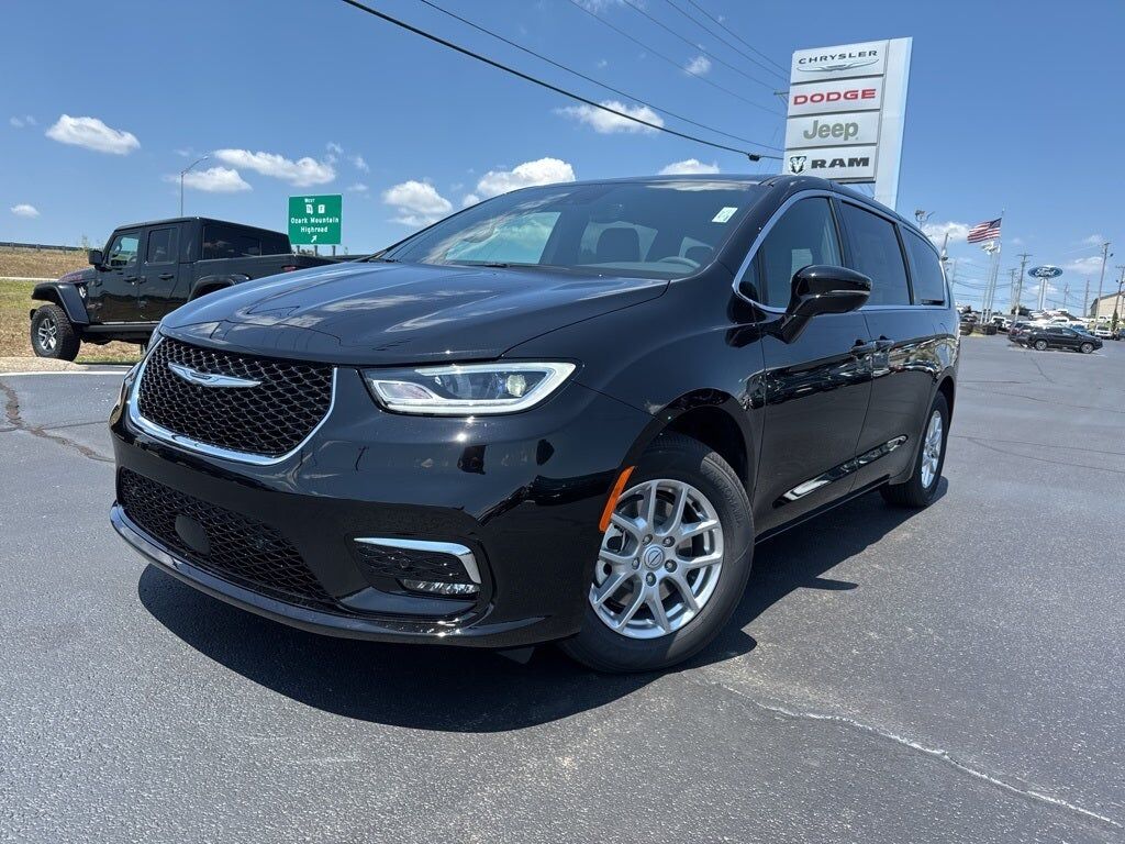2025 CHRYSLER Pacifica