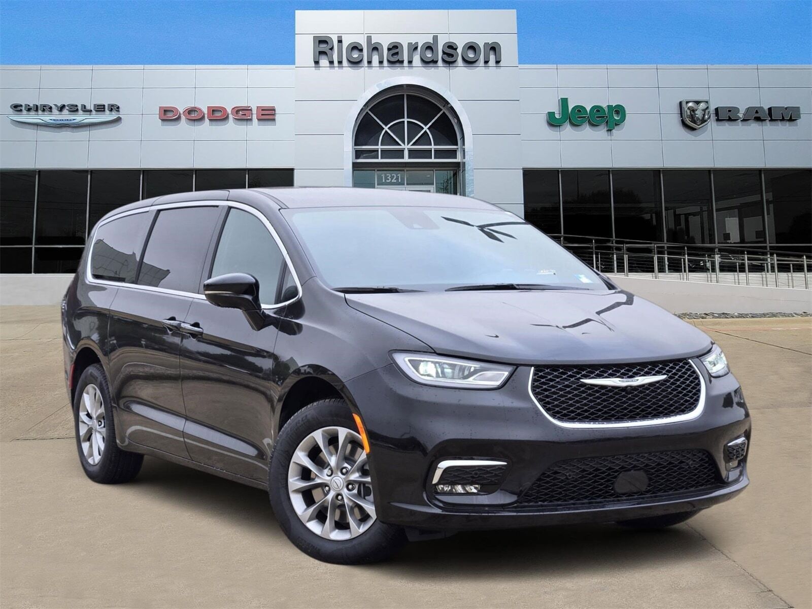 2026 CHRYSLER Pacifica