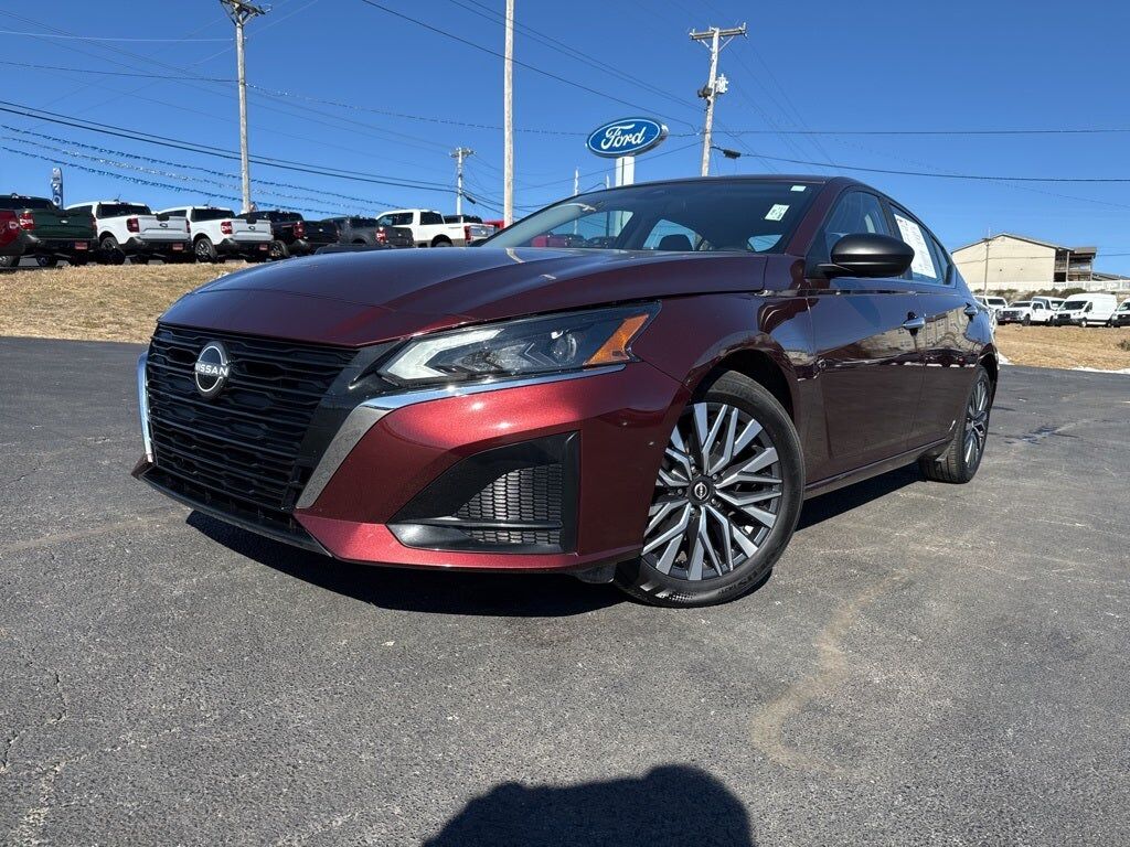 2025 NISSAN Altima