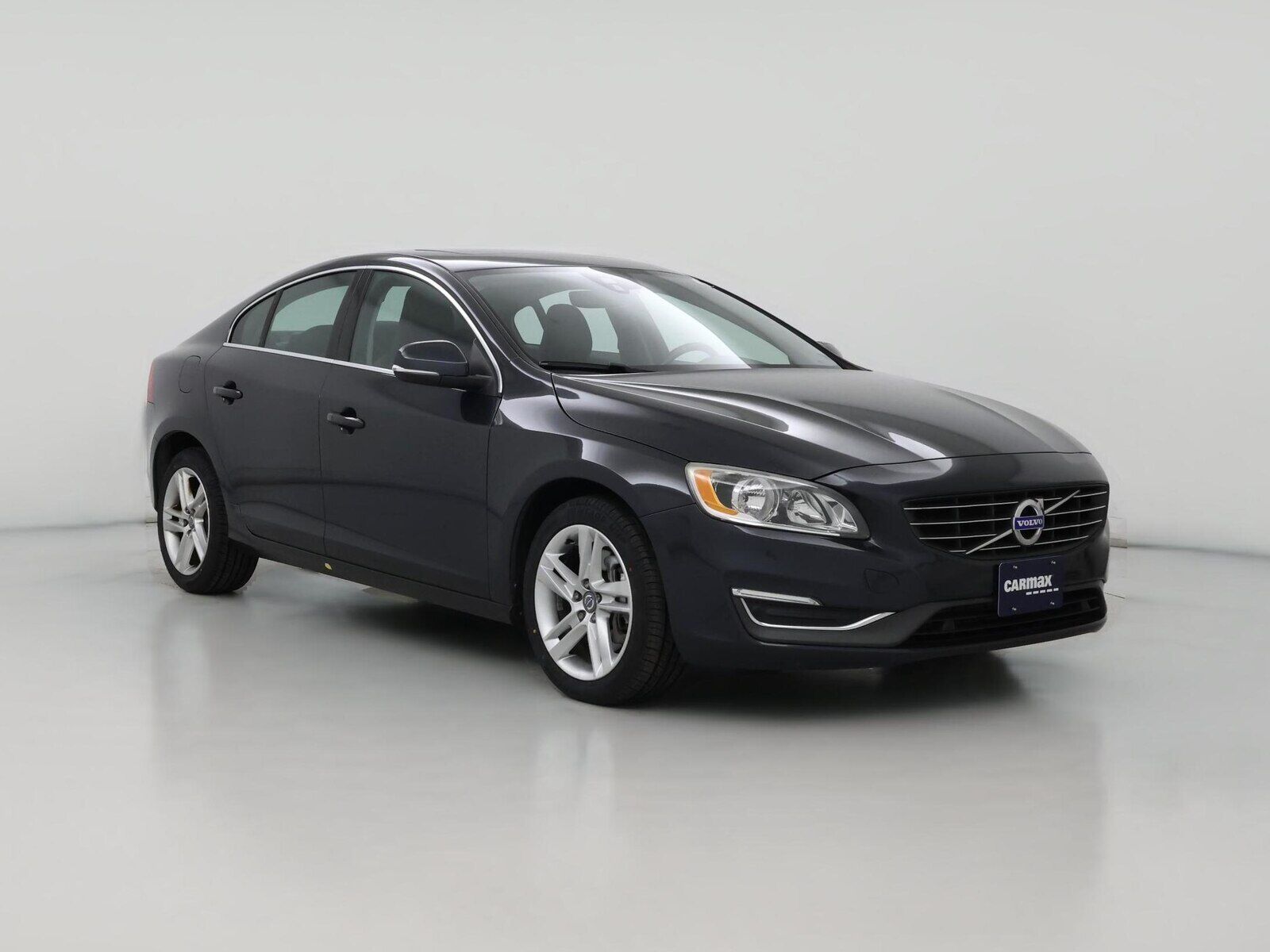 2015 VOLVO S60